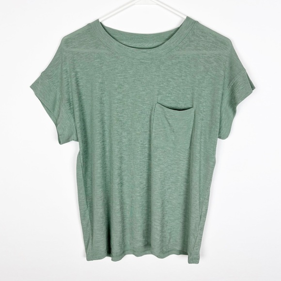 Madewell Tops - Madewell Eastover Pocket Tee Size Small Frosted Willow Green Relaxed